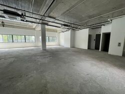 Clavon (D5), Retail #585350121